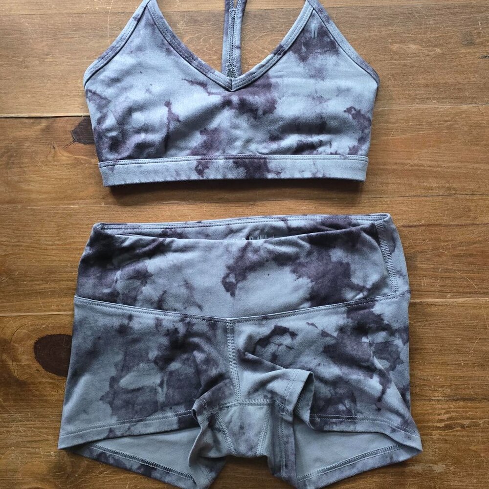 Nobull Tie Dye Sports Bra & Shorts Set - XS